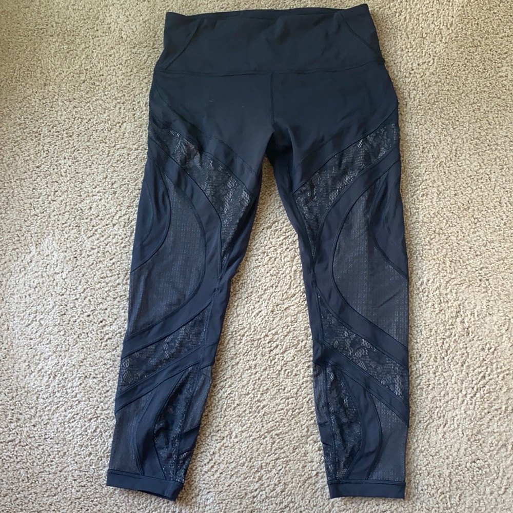 Lululemon wunder unders black lace